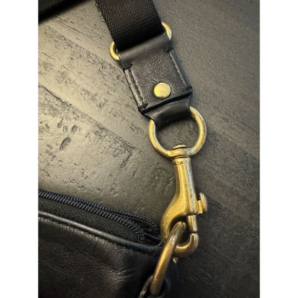 Coach Vintage Black Crossbody Bag with Gold Hardware - Picture 5 of 9